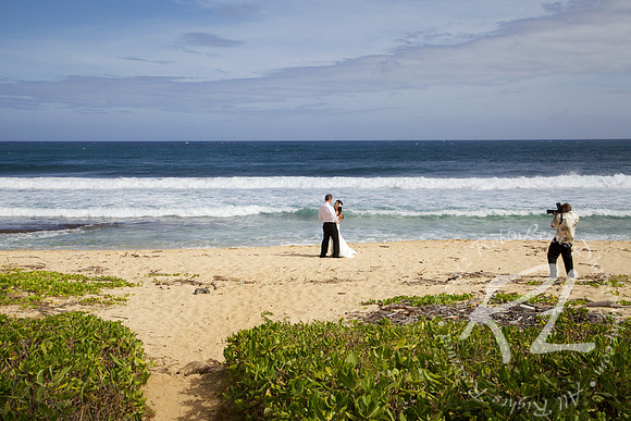 Beach wedding in Kauai