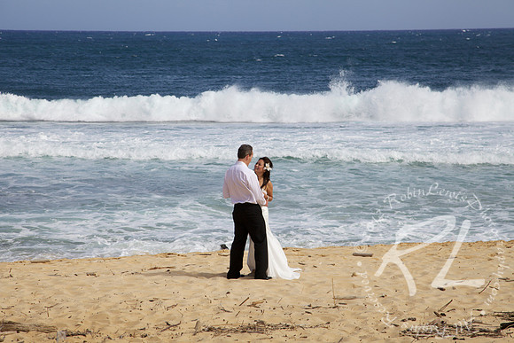 Beach wedding in Kauai